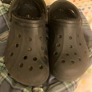 Crocs men’s sze 6 womens sze 8